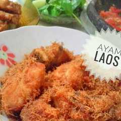 A picture of Ayam laos.