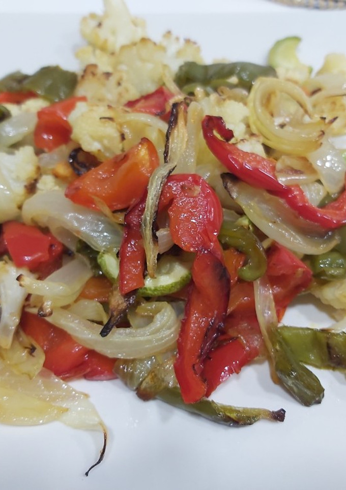Una foto de Verduras de acompañamiento (hechas en el horno)