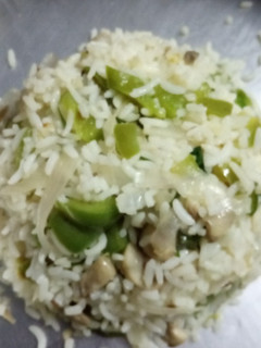 குடைமிளகாய் லெமன் சாதம் (Kudaimilakaai lemon saatham recipe in tamil) செய்முறை முக்கிய புகைப்படம்