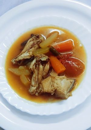 চিকেন স্যুপ(Chicken soup recipe in Bengal) রেসিপির প্রধান ছবি