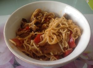 Una foto de Noodles con ternera a las hierbas provenzales