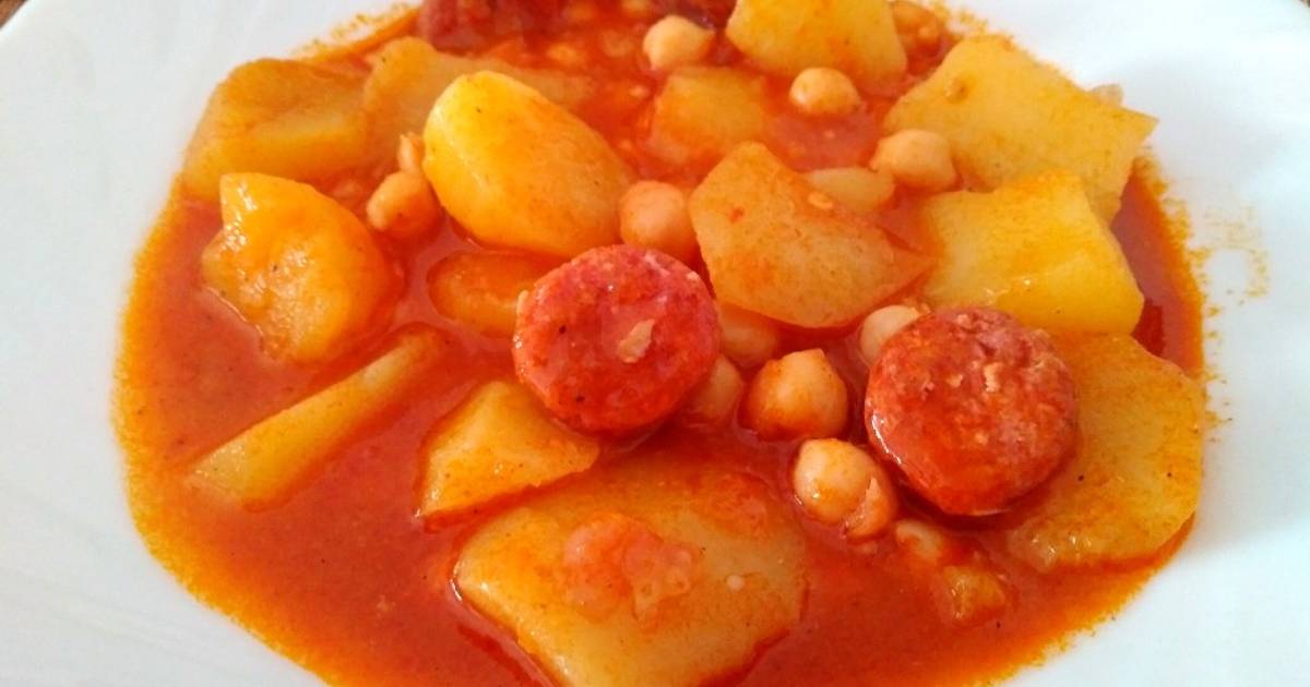 Patatas a la Riojana, con garbanzos Receta de Espinar Cookpad