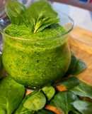 Смузи из шпината с яблоком и овощами