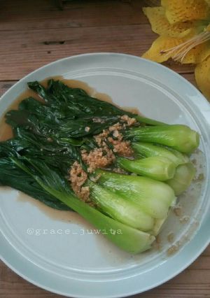 Foto resep Pokcoy siram bawang putih ala resto