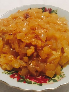 A picture of Onion sauce.