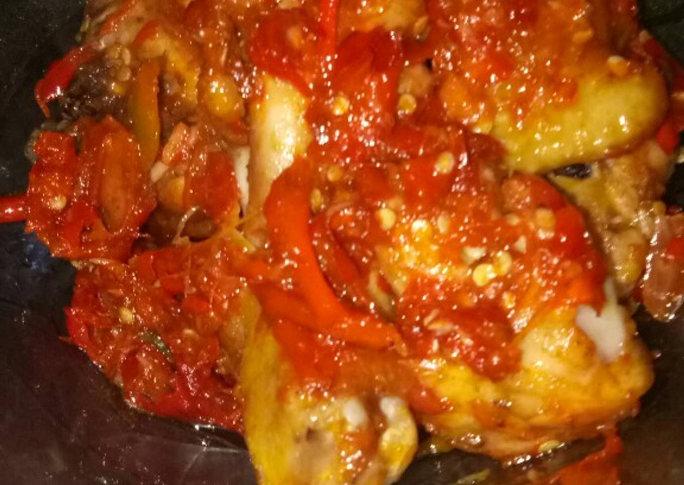 Ayam goreng sambal cabe merah pedas manis