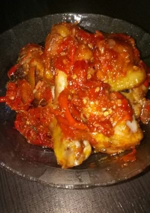 Foto resep Ayam goreng sambal cabe merah pedas manis