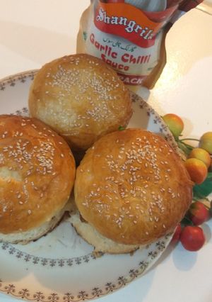 A picture of Shami buns with homebakebuns.