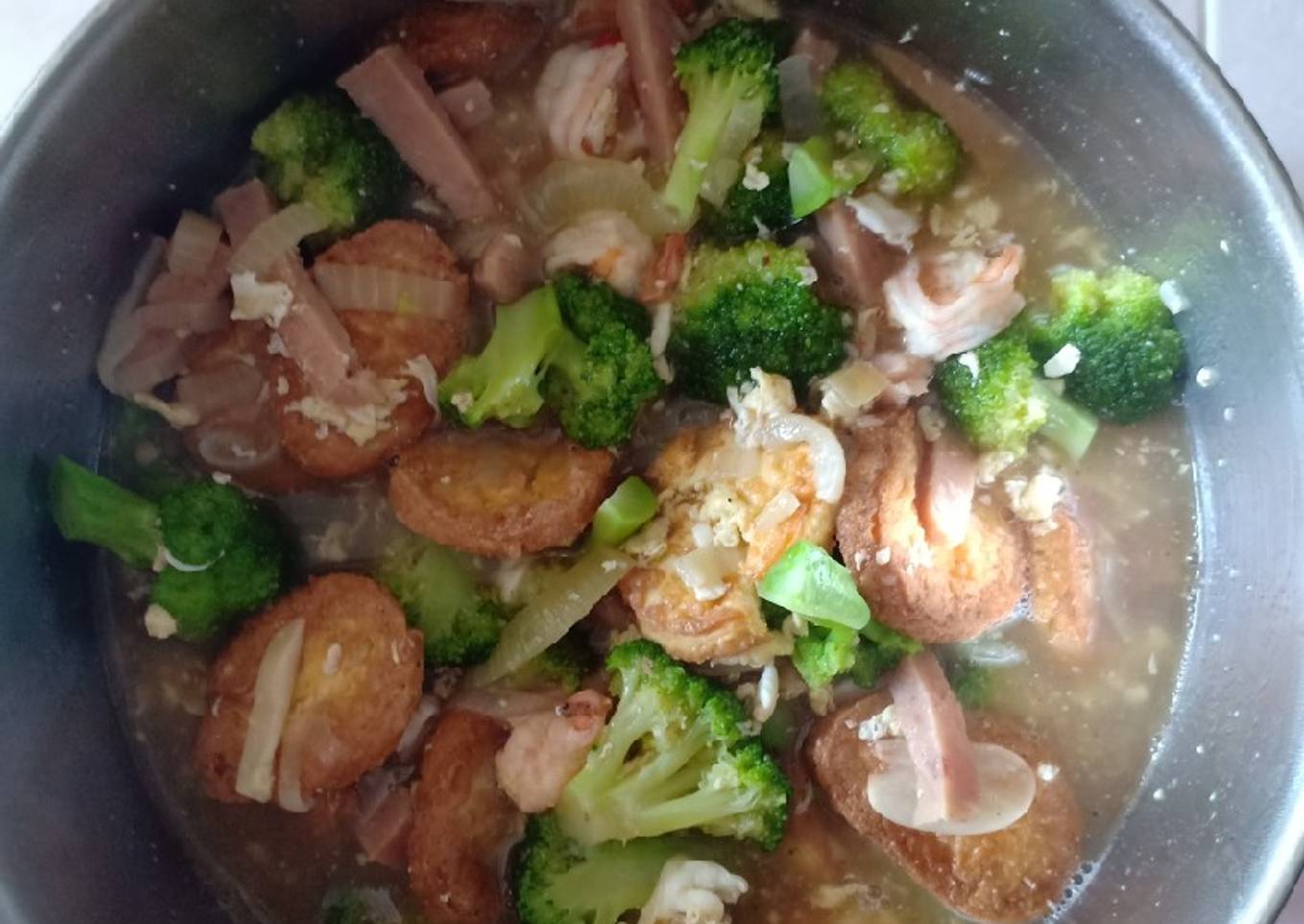 Tumis Brokoli maling (non halal)
