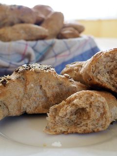 Sajtos korpás kifli - ráérősen recept fotója