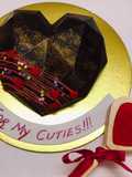Pinata chocolate cake