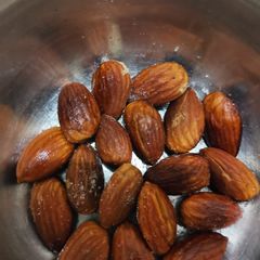Roasted Almond A picture of Roasted Almond.