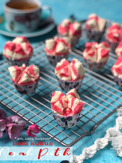 Foto resep Bolu Kukus Merah Putih