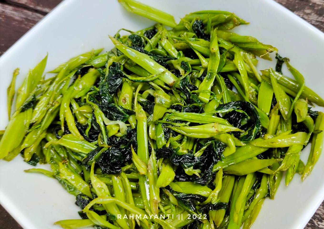 Kangkung Goreng (Sayur Ganja)
