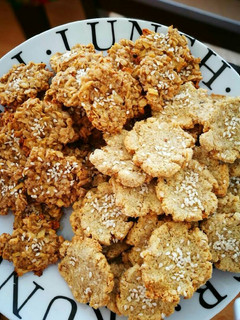 Una foto de Galletas avena - coco - sésamo SIN Azúcar SIN LÁCTEOS