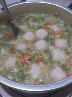 Foto resep Sup bakso ayam sayur
