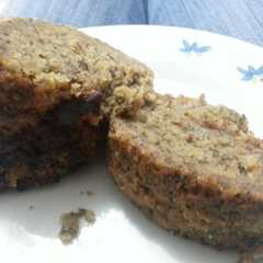 Una foto de Torta de banano(a) a base de proteína / Protein Banana Cake