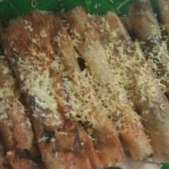 A picture of Pisang Karamel Toping Keju.
