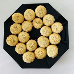 A picture of Jeera cookies.