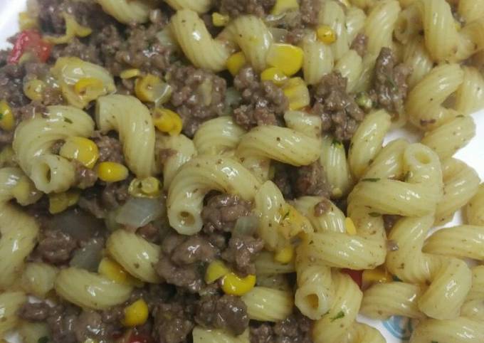 Recipe of Perfect Creamed Corn with Beef and Noodles