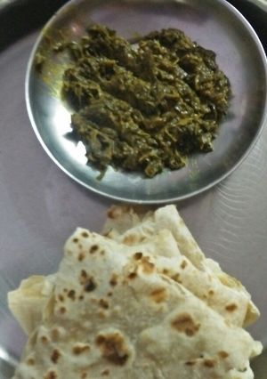 A picture of Falahari chandliya sabji and roti.