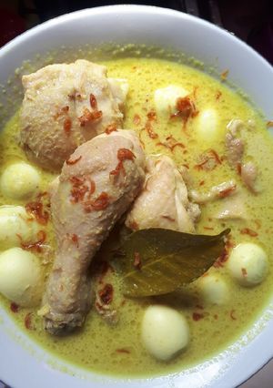 Foto resep Opor ayam kuning