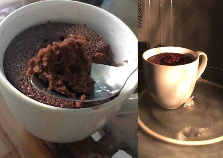 Cara mudah meracik Easy Chocolate cake microwave mug, Sempurna