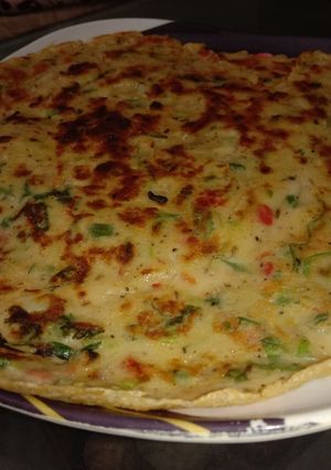 A picture of Egg veggie paratha.