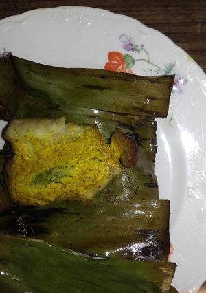 A picture of Bhetki macher paturi.