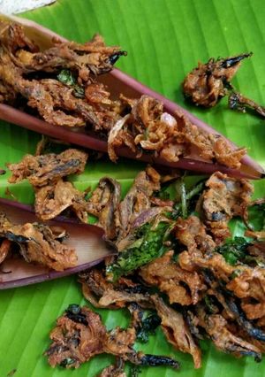 A picture of Banana Flower Crispy Pakoda.