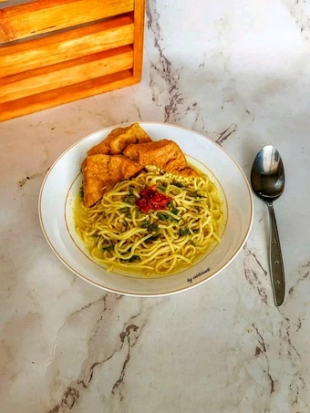 Cara Gampang Menyiapkan Resep Tahu Mie Kuah Kuning khas Balikpapan yang Enak Banget Anti Ribet, Lezat Sekali