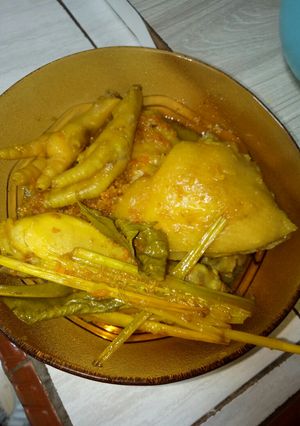 Foto resep Ungkep ayam goreng simple