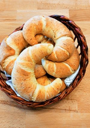 Békebeli kifli recept fotója