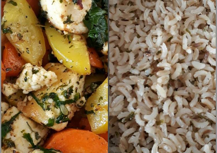 Steps to Prepare Perfect Herb Brown Rice with Sauteed veggies