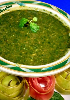 A picture of Green Chutney.