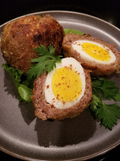 A picture of Scotch Eggs.