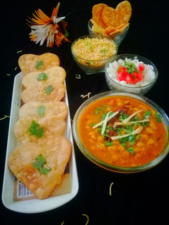 दाल पकवान (dal pakwan recipe in Hindi) रेसिपी मुख्य फोटो