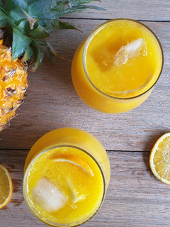 A picture of Orange, lemonade and vodka punch.