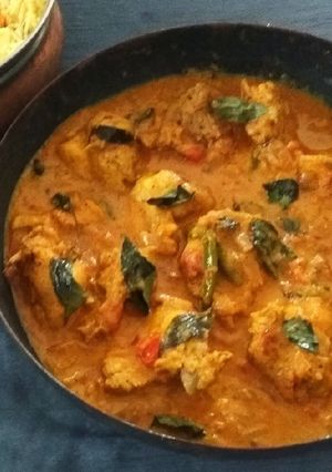 A picture of Kerala Coconut Chicken Curry.