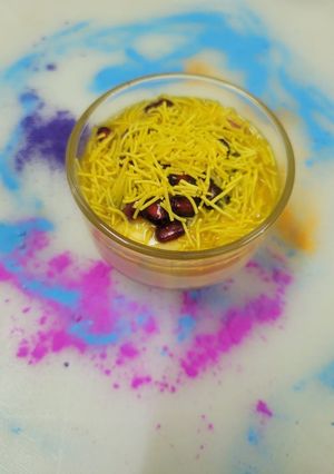A picture of Mango dahi vada shots.