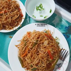 A picture of Veg noodles.