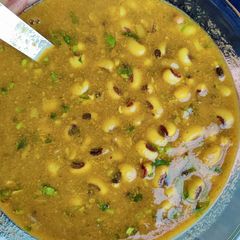 A picture of Black-eyed peas/ Raungi.
