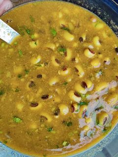 A picture of Black-eyed peas/ Raungi.