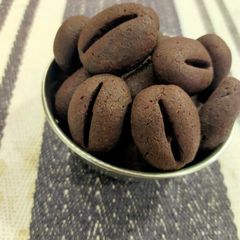 A picture of Coffee Bean Cookies.