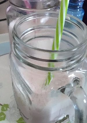 A picture of Strawberry milkshake 🌸.