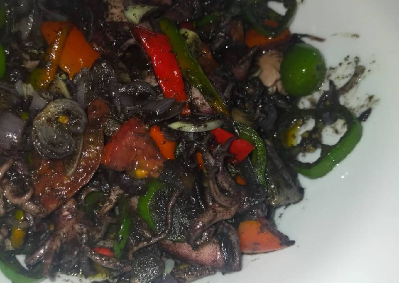 38. Tumis Cumi Hitam Pedas