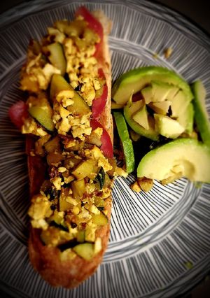 Una foto de Tosta Vegana de "NO HUEVO REVUELTO"