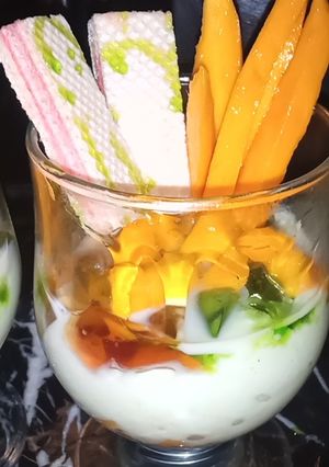 A picture of Mango dessert 💕مینگو ڈیزرٹ💕.