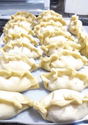 Una foto de Empanadas de pollo para freezar