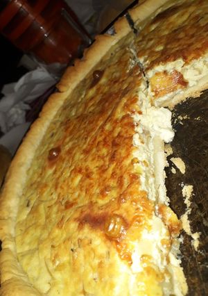 Una foto de Tarta de cuatro quesos con brotes de soja